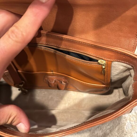 VTG Brahmin alligator skin light brown shoulder bag in amazing condition for age - Picture 9 of 16